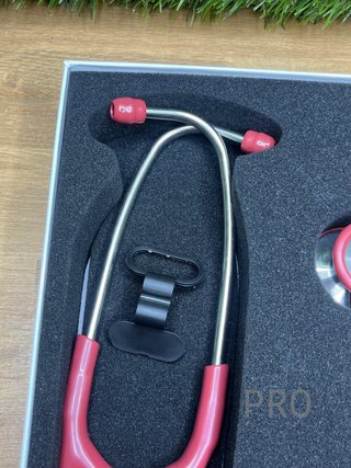 Estetoscopio clásico de cardiología con cabezal Gima