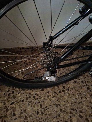 Bicicleta Montaña GT Negra