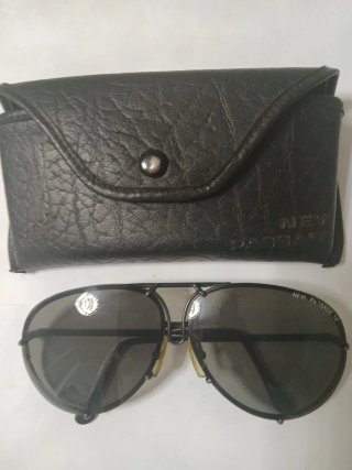 Gafas de sol New Passage con funda