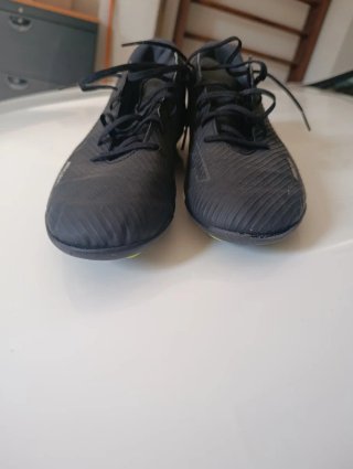 Botas de fútbol Nike Talla 44 y 44.5