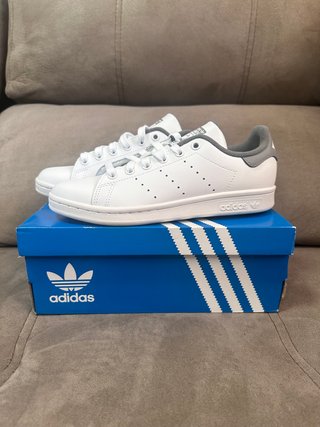 Adidas Stan Smith Blancas y Grises Talla 37