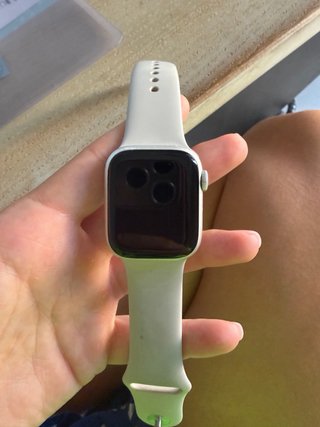 Apple Watch Series 8 GPS 41mm Plata