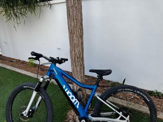 Bicicleta eléctrica Woom para niños talla 5