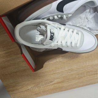 Nike sneakers taglia 36.5 nuove