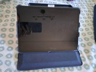 iPad Air 2 10.9 Plata + Funda
