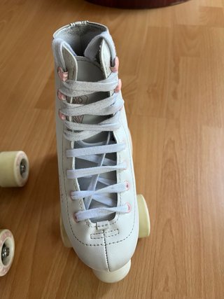 Patines de ruedas blancos talla 32