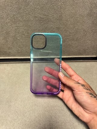 Confezione da 8 custodie per iPhone 13