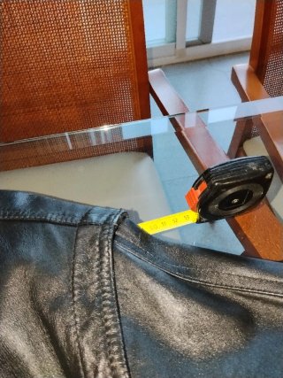 Chaqueta de Piel Negra
