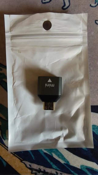Anbernic RG40XXV Blanca 64GB