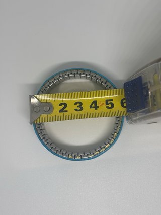 Pulsera Turquesa con Detalles Dorados