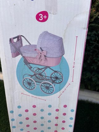 Coche de paseo vintage para muñecas