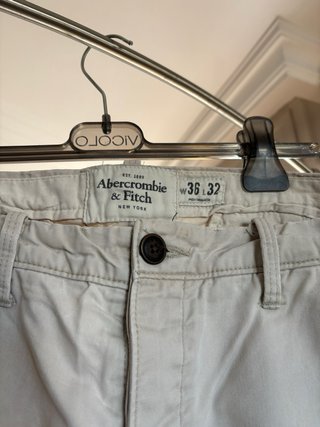 Pantaloni Chino Abercrombie & Fitch Beige