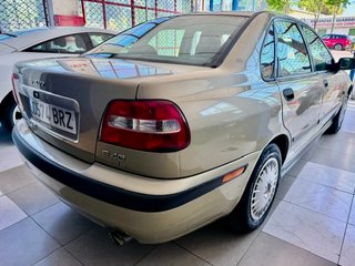 Volvo S40 2002
