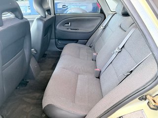 Volvo S40 2002