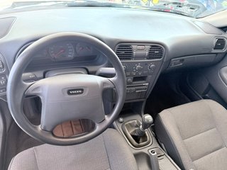 Volvo S40 2002