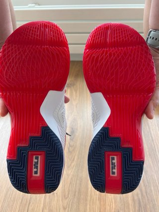 Nike LeBron Soldier 14 Baloncesto