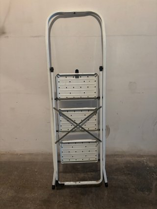 Escalera Hailo 3 peldaños