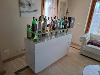 Mueble bar cristal y metal