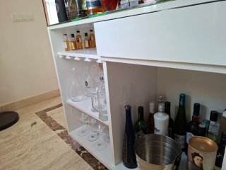 Mueble bar cristal y metal