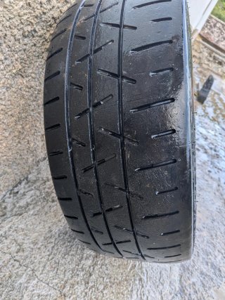 Slicks Hankook  T53 210/625 r17
