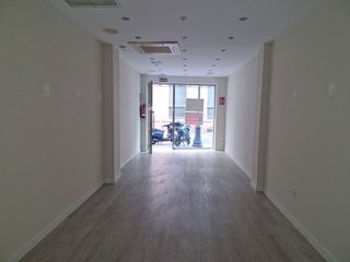 Local comercial en venta en Centro en Almería