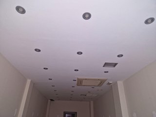 Local comercial en venta en Centro en Almería