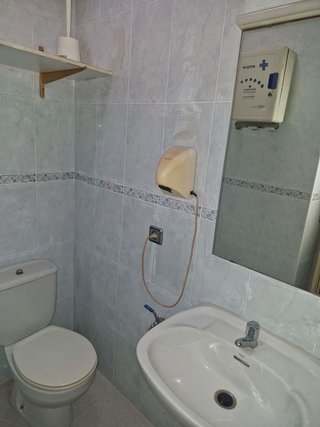 Local comercial en venta en Centro en Almería