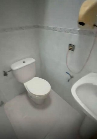Local comercial en venta en Centro en Almería