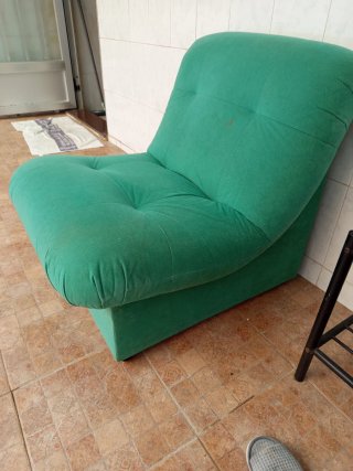 Sofá individual verde