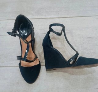 Sandalias cuña azul marino