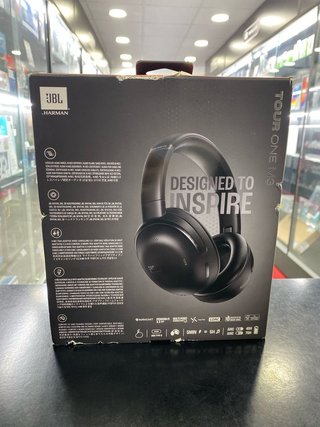 JBL Tour One M3 Negro