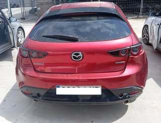 Mazda 453311 piloto trasero izquierdo 3 berlina