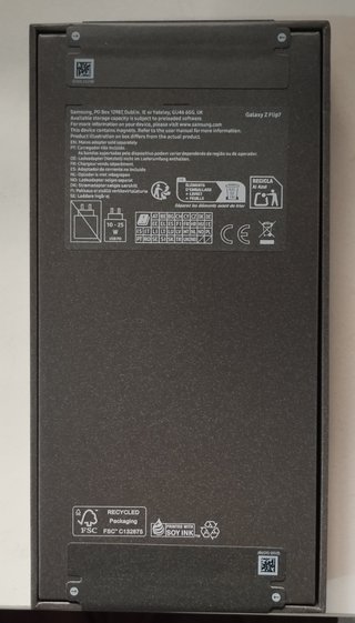 Samsung Galaxy Z Flip 7 256GB Nero Sigillato