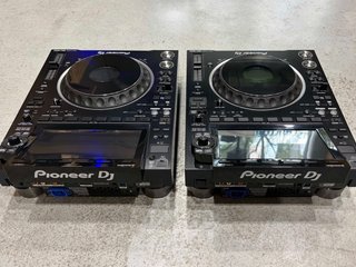 2x Pioneer DJ CDJ-3000