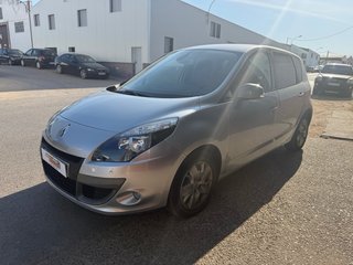 Renault Scenic 2011