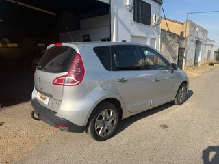 Renault Scenic 2011