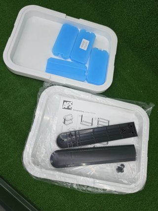 Expositor Hendi refrigerado con cubierta