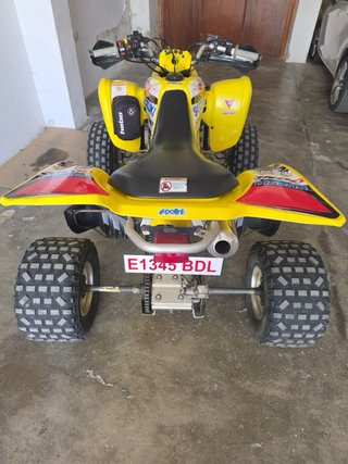Quad Suzuki LTZ 400 Amarillo