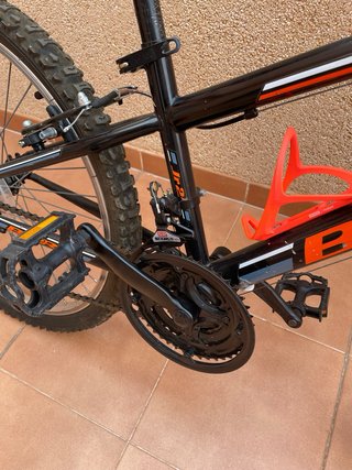 Bicicleta de montaña B-PRO 24” 18 velocidades