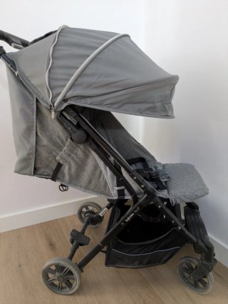 Passeggino leggero Inglesina Quid 2 Grigio