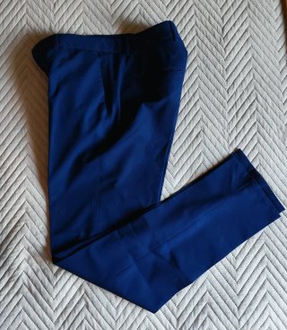Traje Zara Azul Marino Chico + Corbata Roja