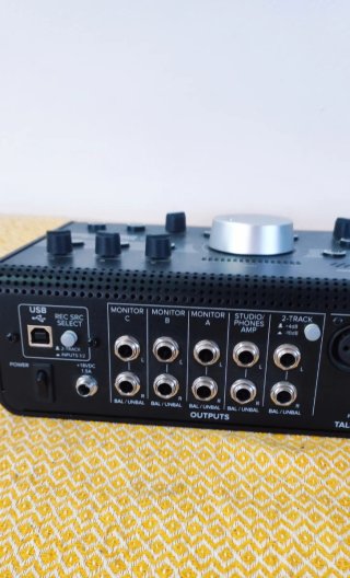 Mackie Big Knob Studio+ Controlador Monitor