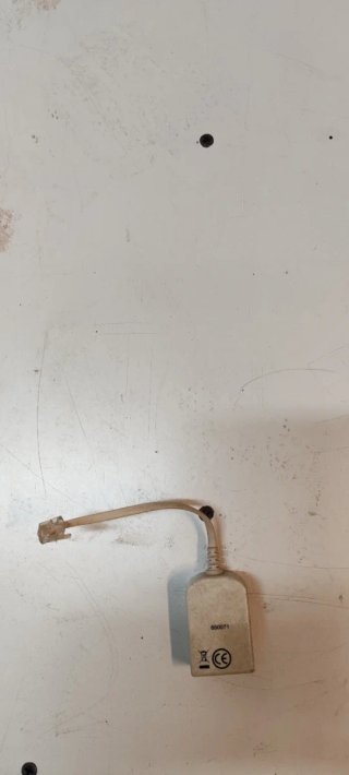 filtro ADSL con connettore RJ11.