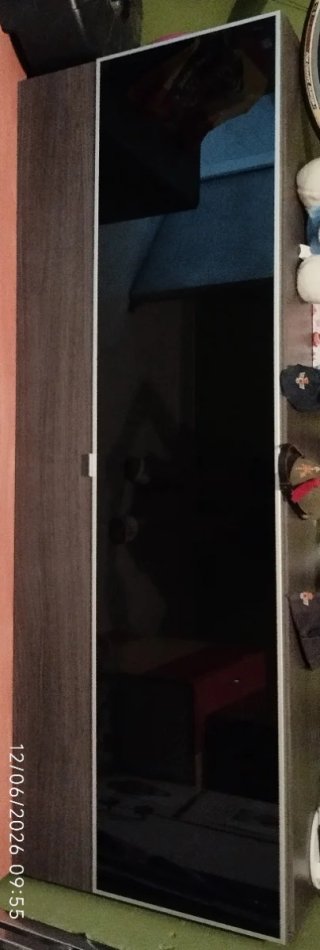 Muebles de salón y mesa centro. URGE VENTA