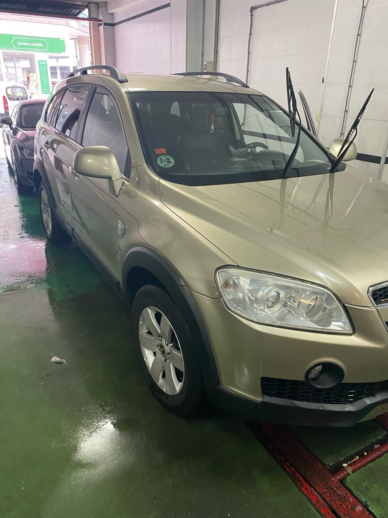Chevrolet Captiva - foto 1