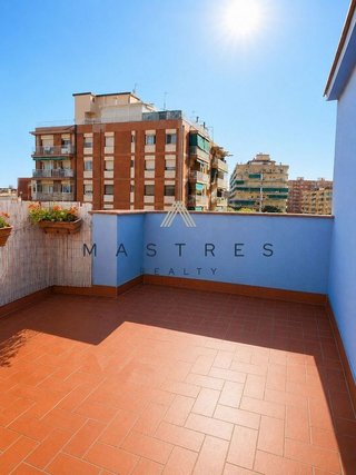 Ático en venta en Artigas - Llefià en Badalona