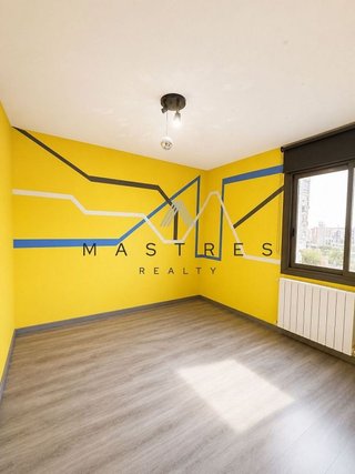 Ático en venta en Artigas - Llefià en Badalona