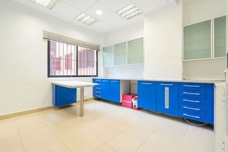 Local comercial en venta en Marroquina en Madrid