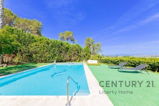 Chalet en venta en Zona Urbanizaciones en Alzira