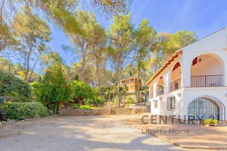 Chalet en venta en Zona Urbanizaciones en Alzira